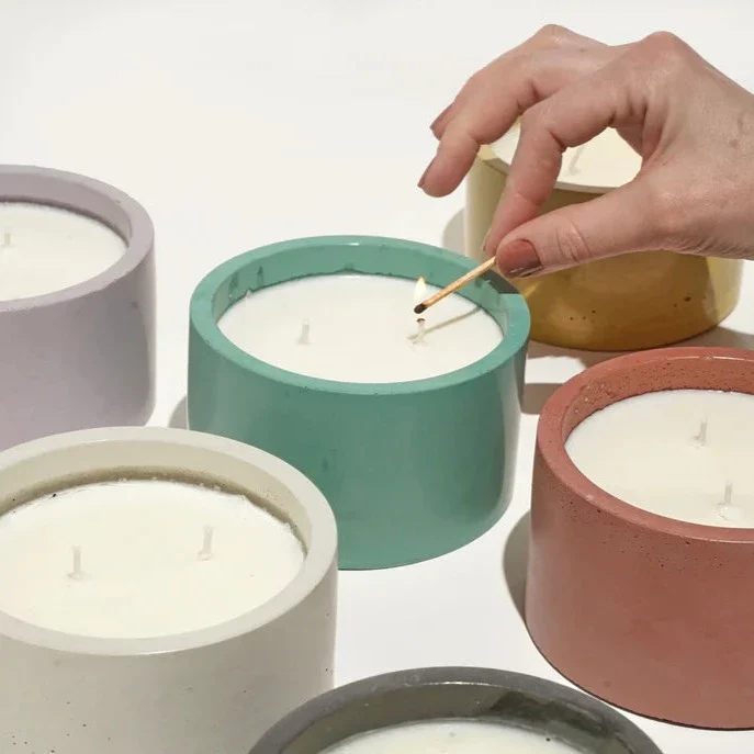 12oz Concrete Soy Wax Candle (Flore) - Image 2