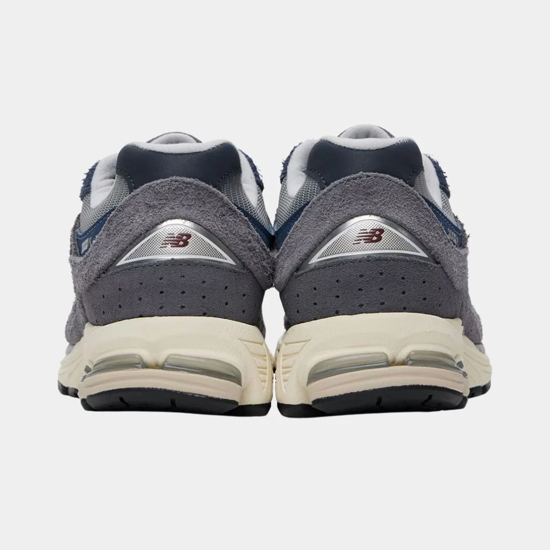 2002R Sneaker (Navy + Castlerock) - Image 3
