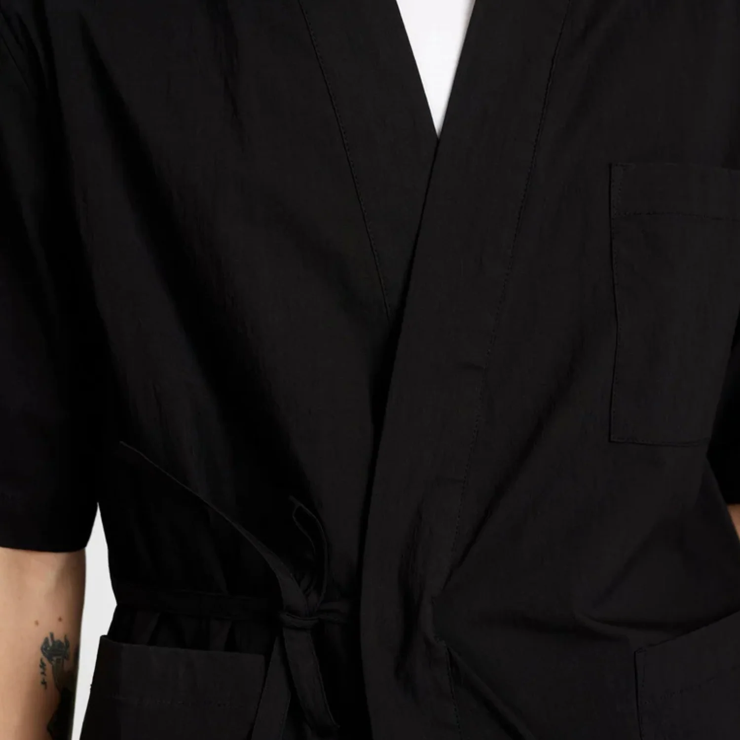 Akjesper Tec S/S Kimono (Caviar) - Image 2
