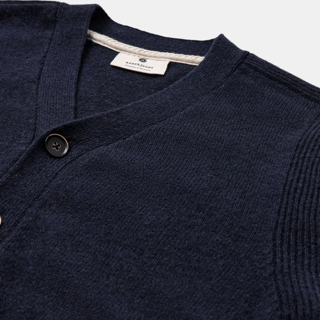 Aksvend Lambswool Cardigan (Dark Navy) - Image 2