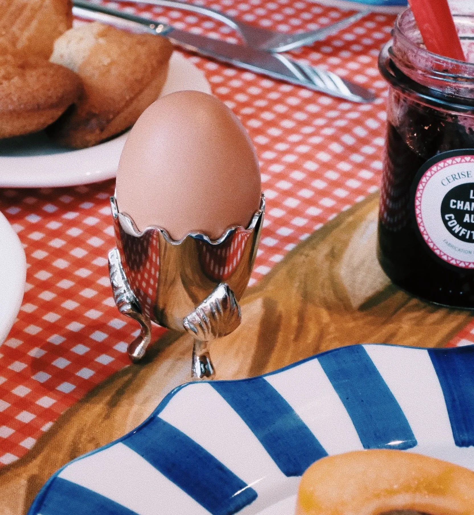 Argent Egg Cup - Image 2