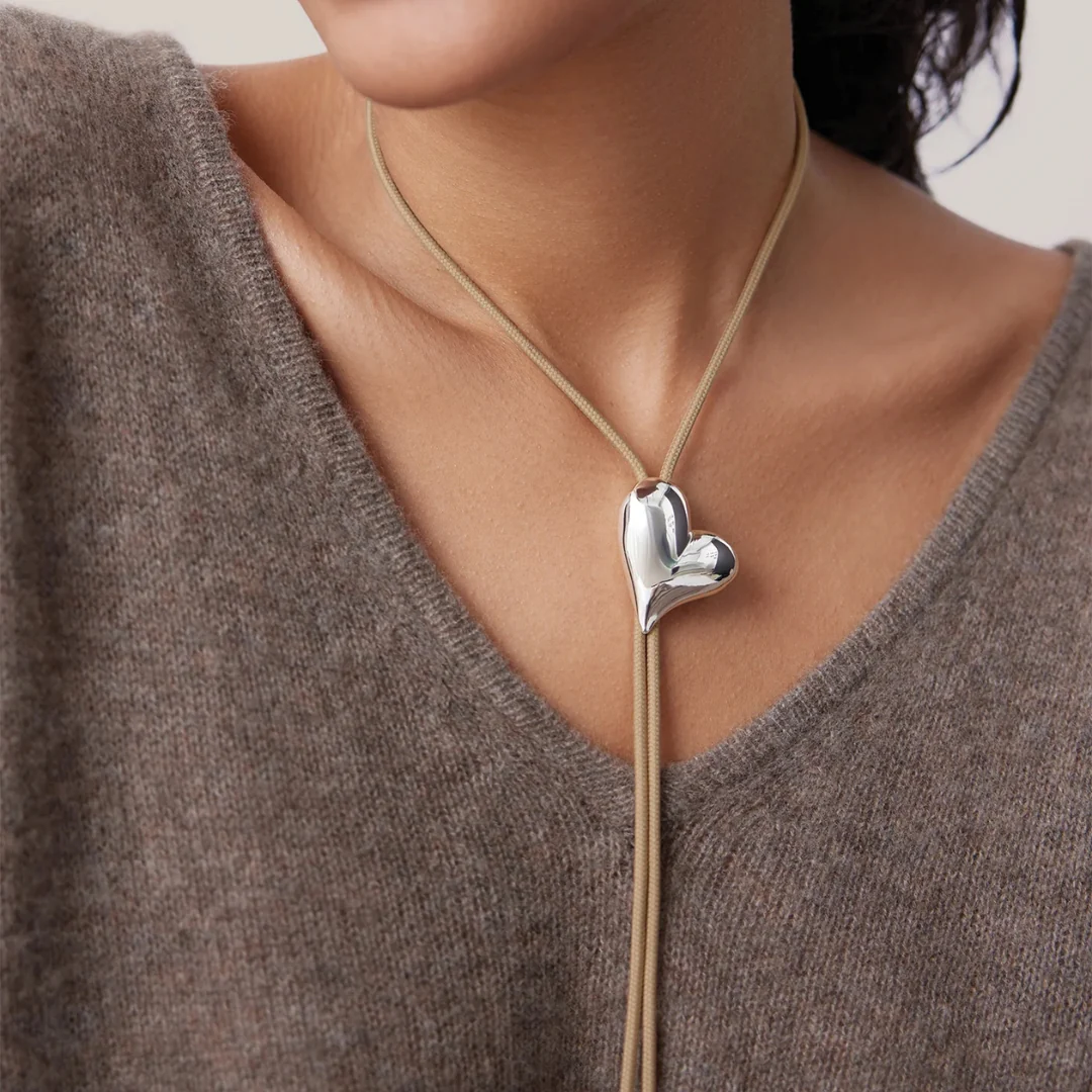 Art Heart Bolo Tie - Image 3