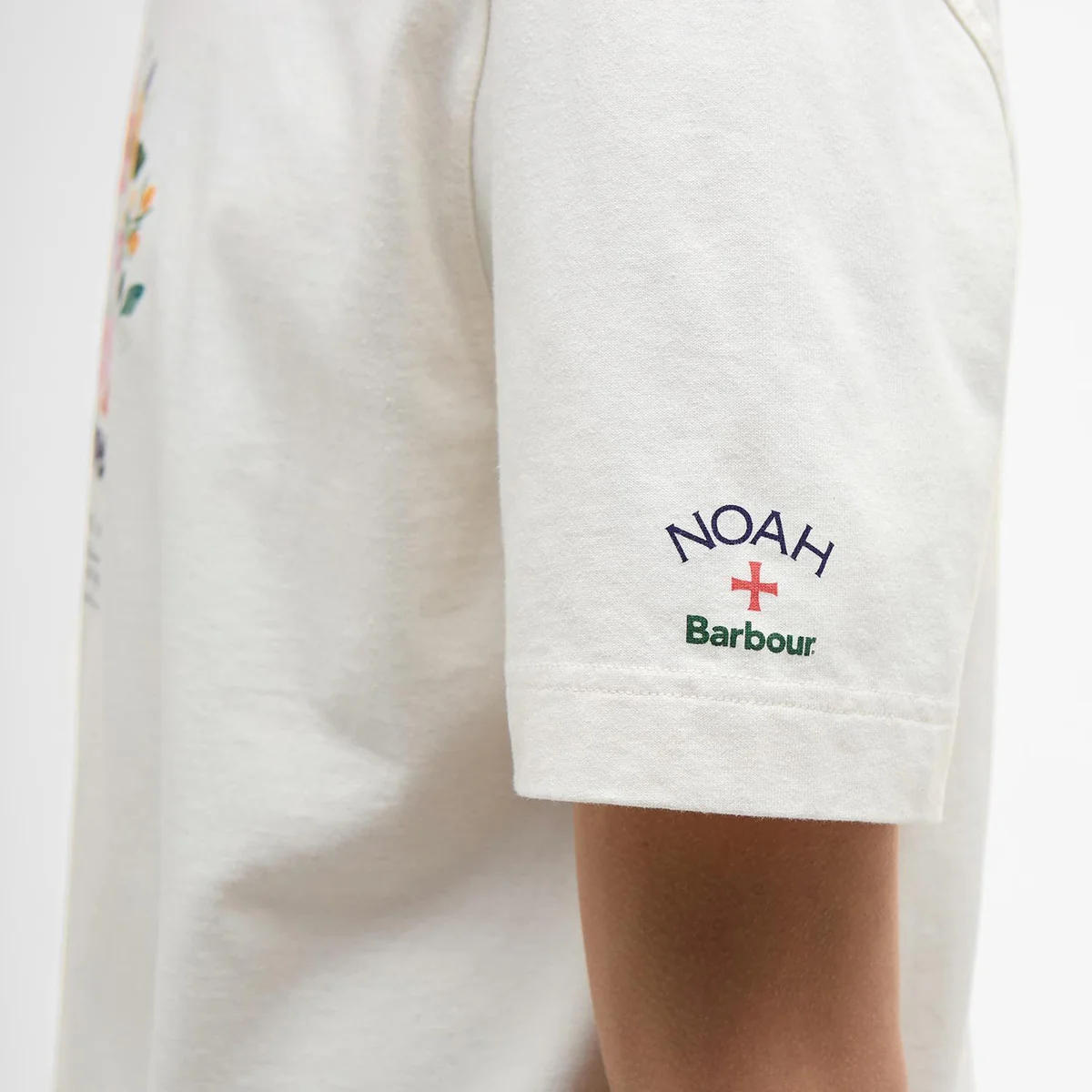 Barbour x NOAH Floral T-Shirt - Image 10