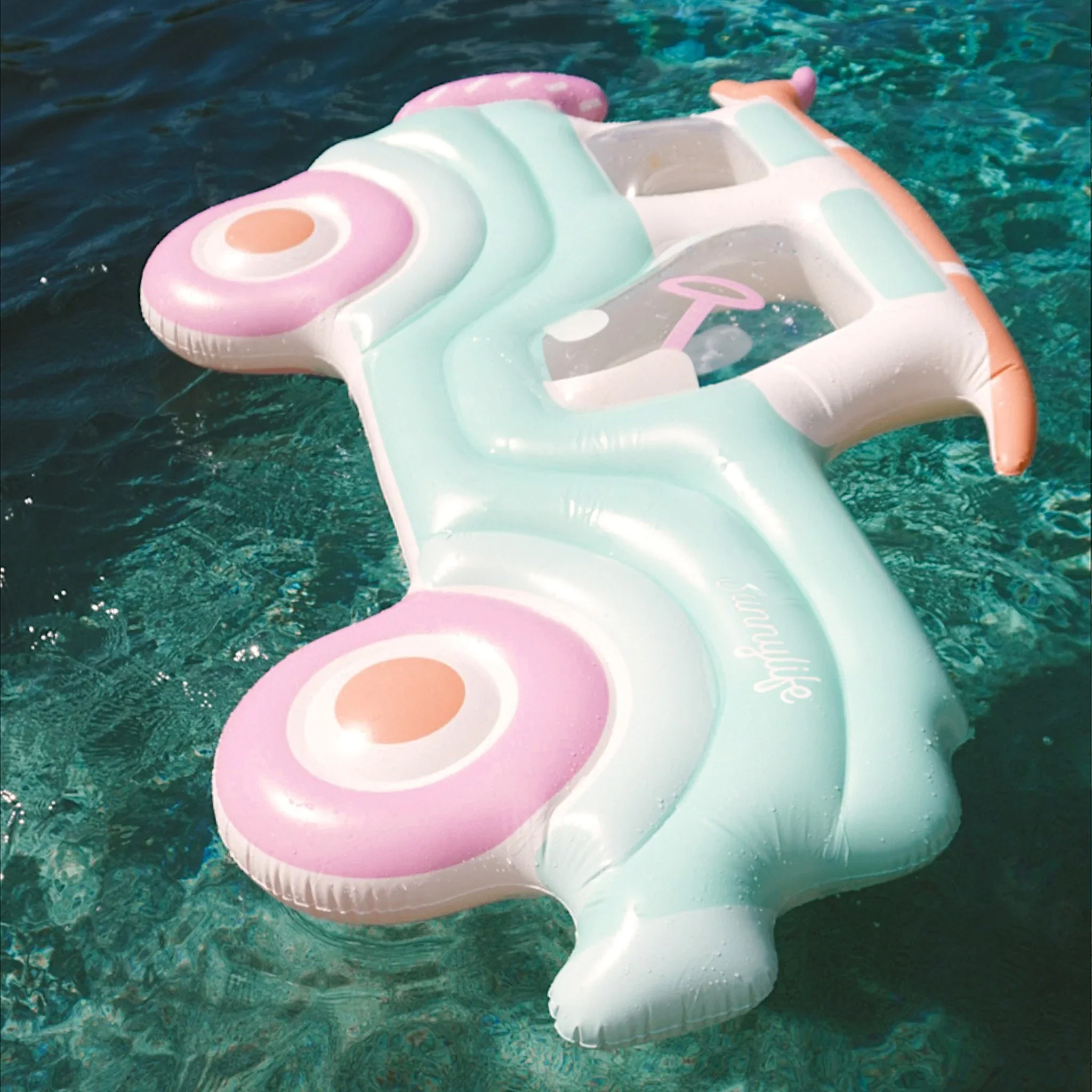 Beach Buggy Luxe Lie-On Float - Image 4