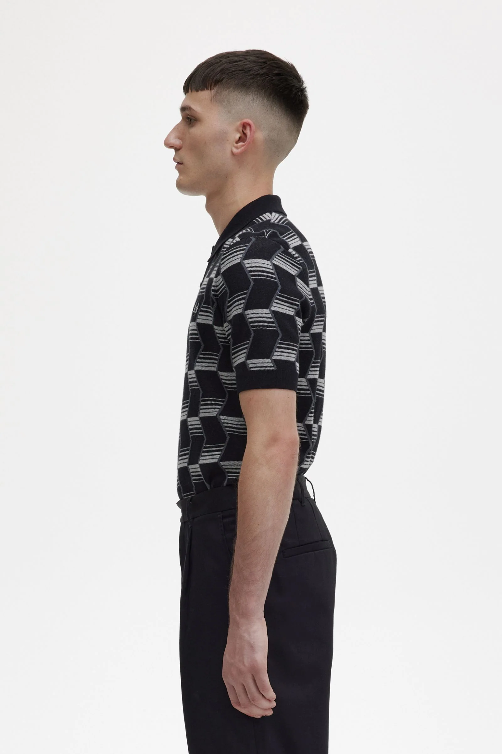 Chevron Stripe Knitted Shirt (Black) - Image 3