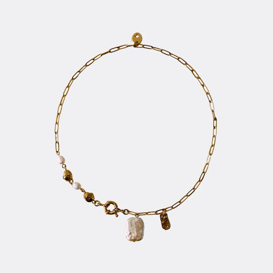 Choya Pearl Necklace (Doré)