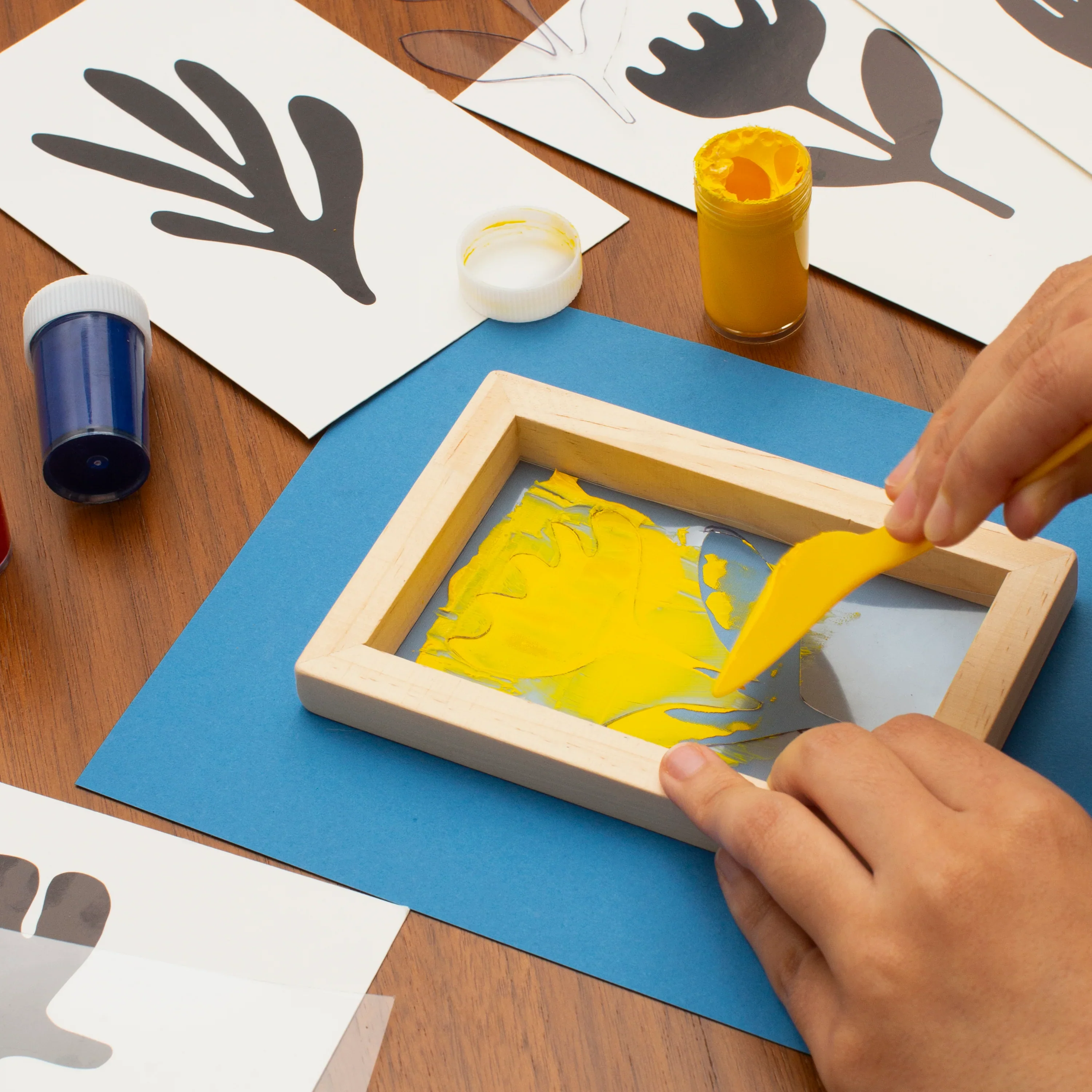 Crafter's Make Your Own Screen Prints - Image 4