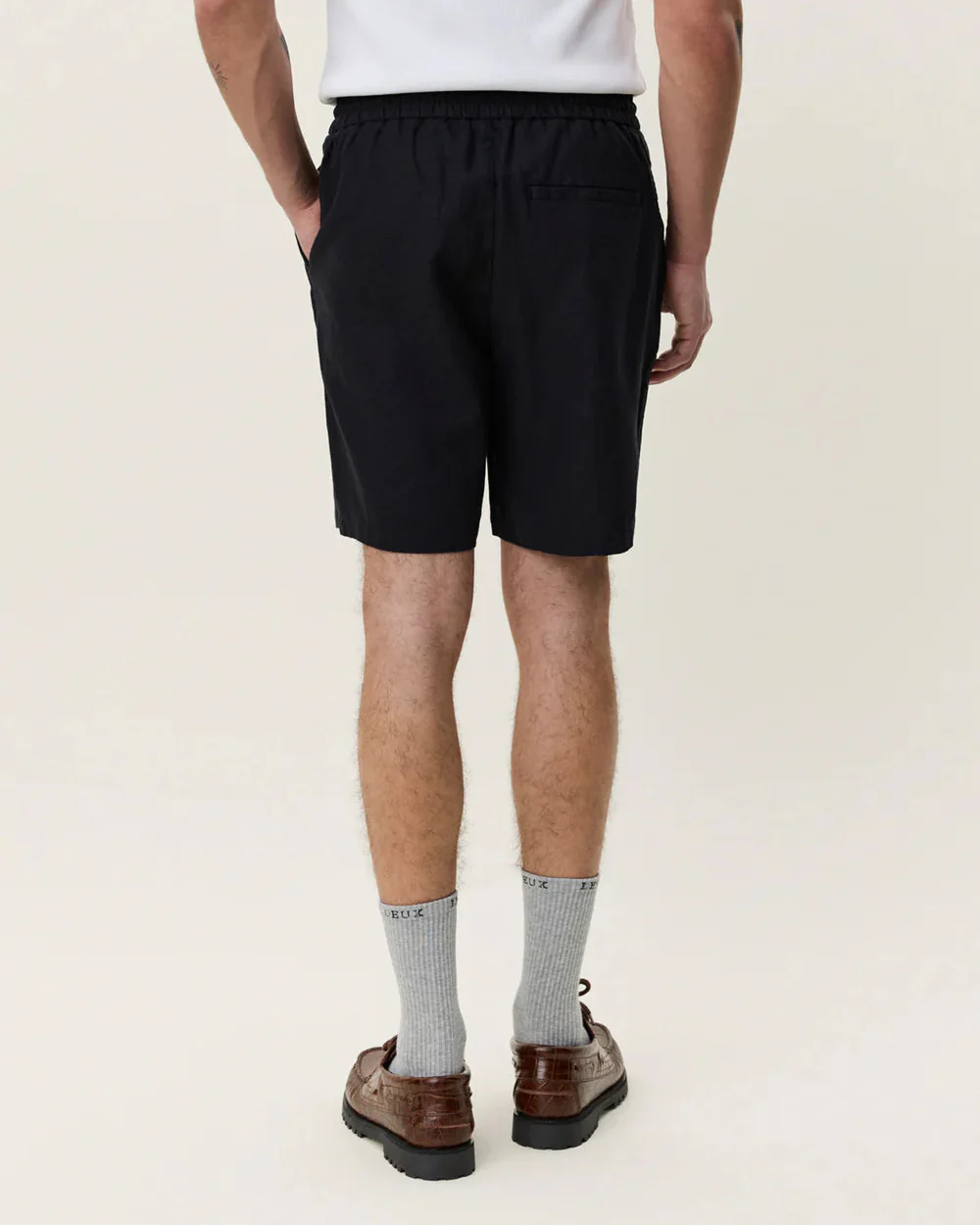 Drawstring Linen Shorts - Image 4