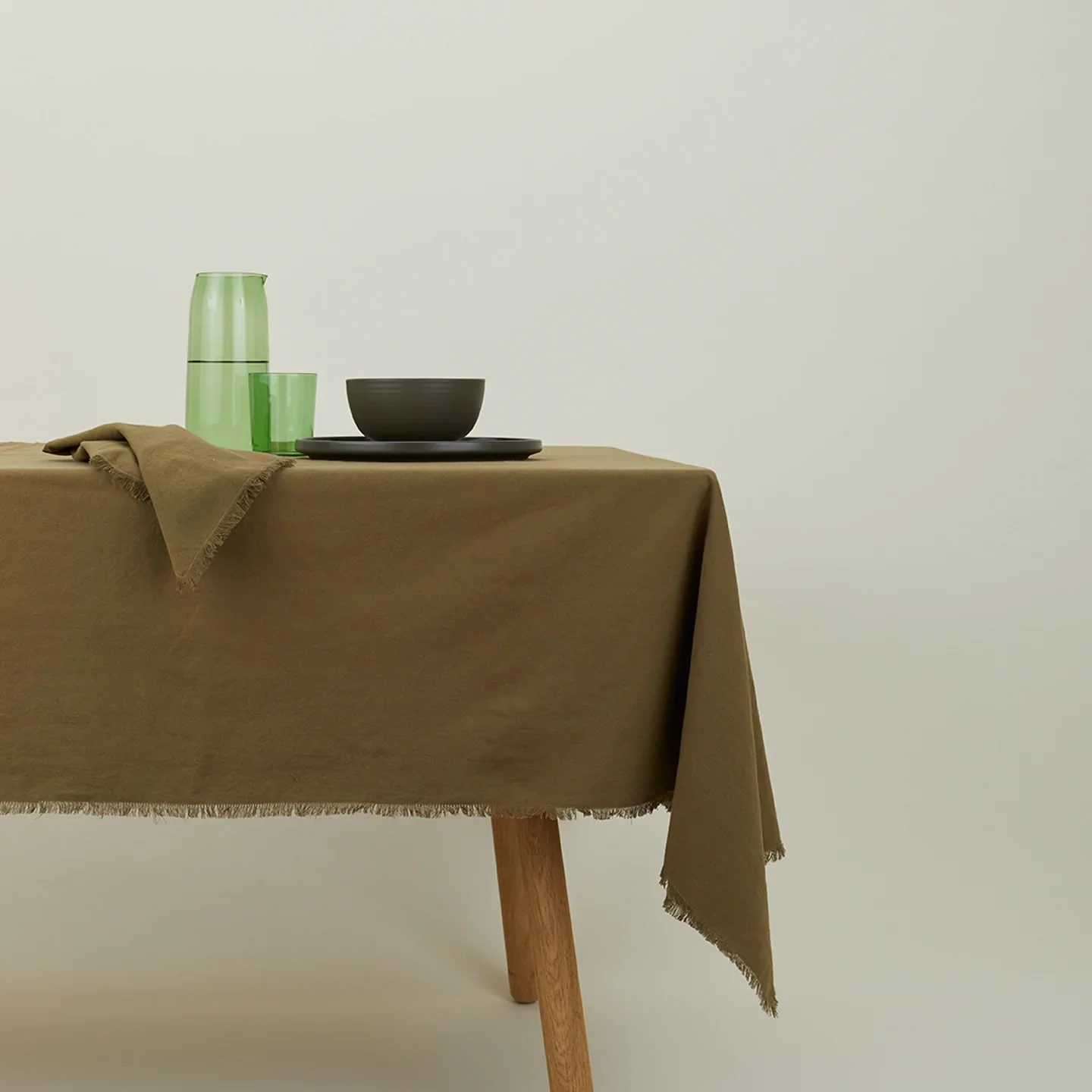 Essential Cotton Tablecloth (Olive)