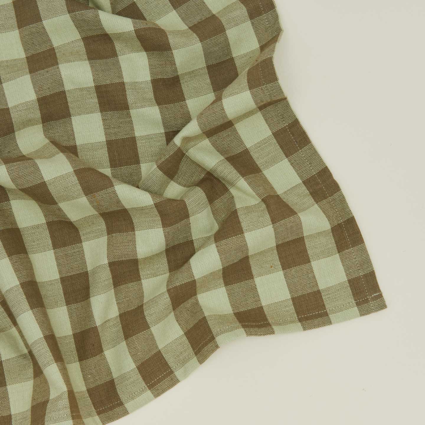 Essential Gingham Dinner Napkin | Set of 4 - Image 10