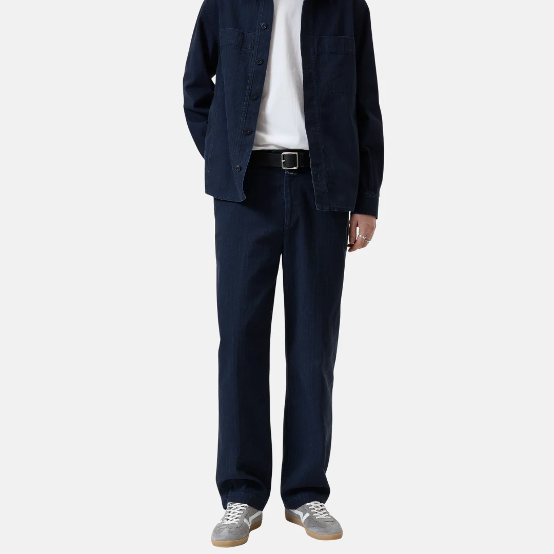 Fairport Relaxed (Dark Blue)