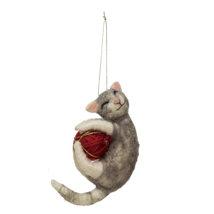 Felt Cat with Yarn Ball