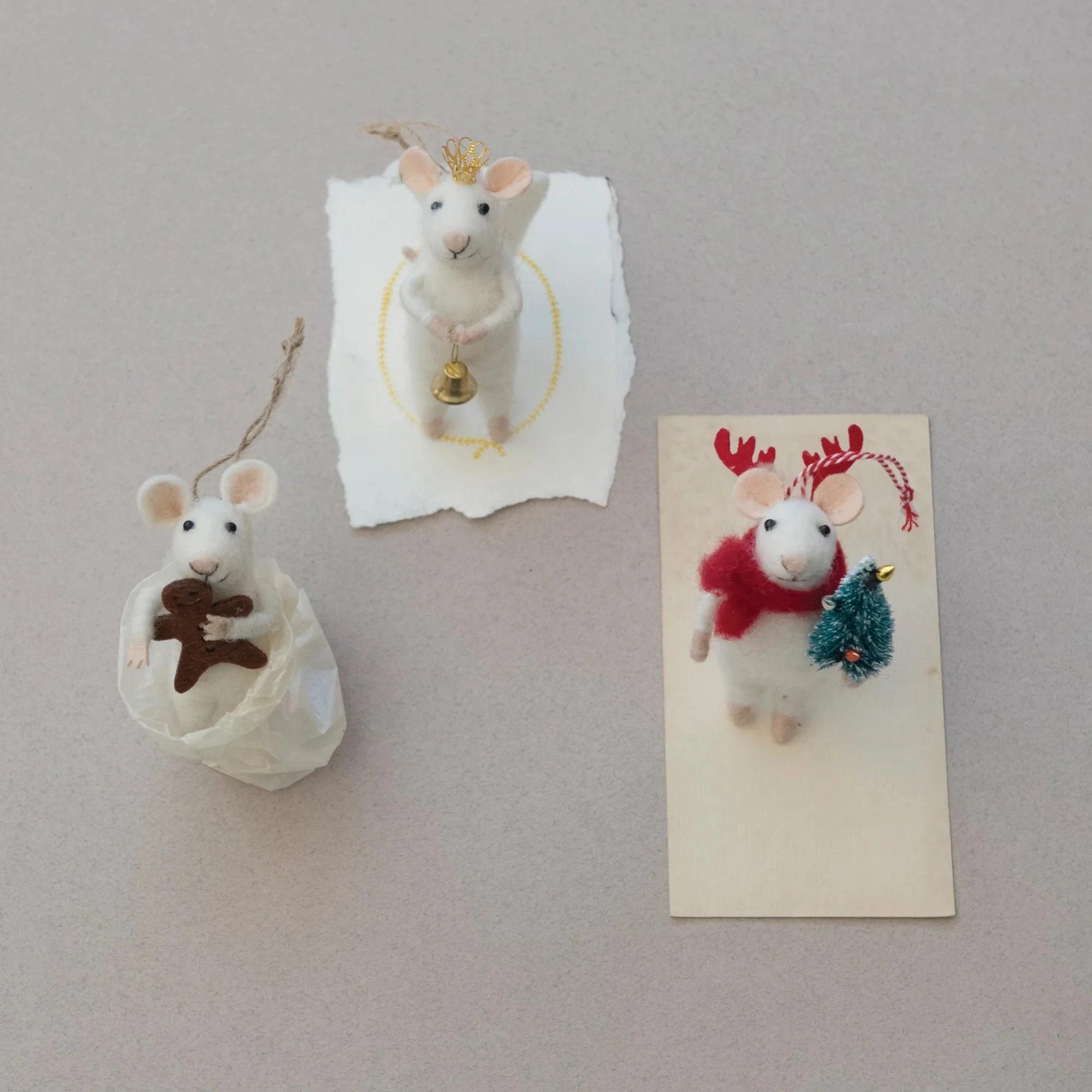 Felt Mouse with Gingerbread - Image 2