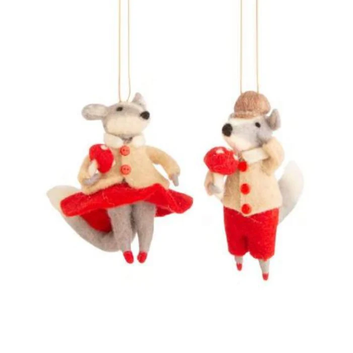 Felt Mouse with Mushroom (Hat) - Image 2