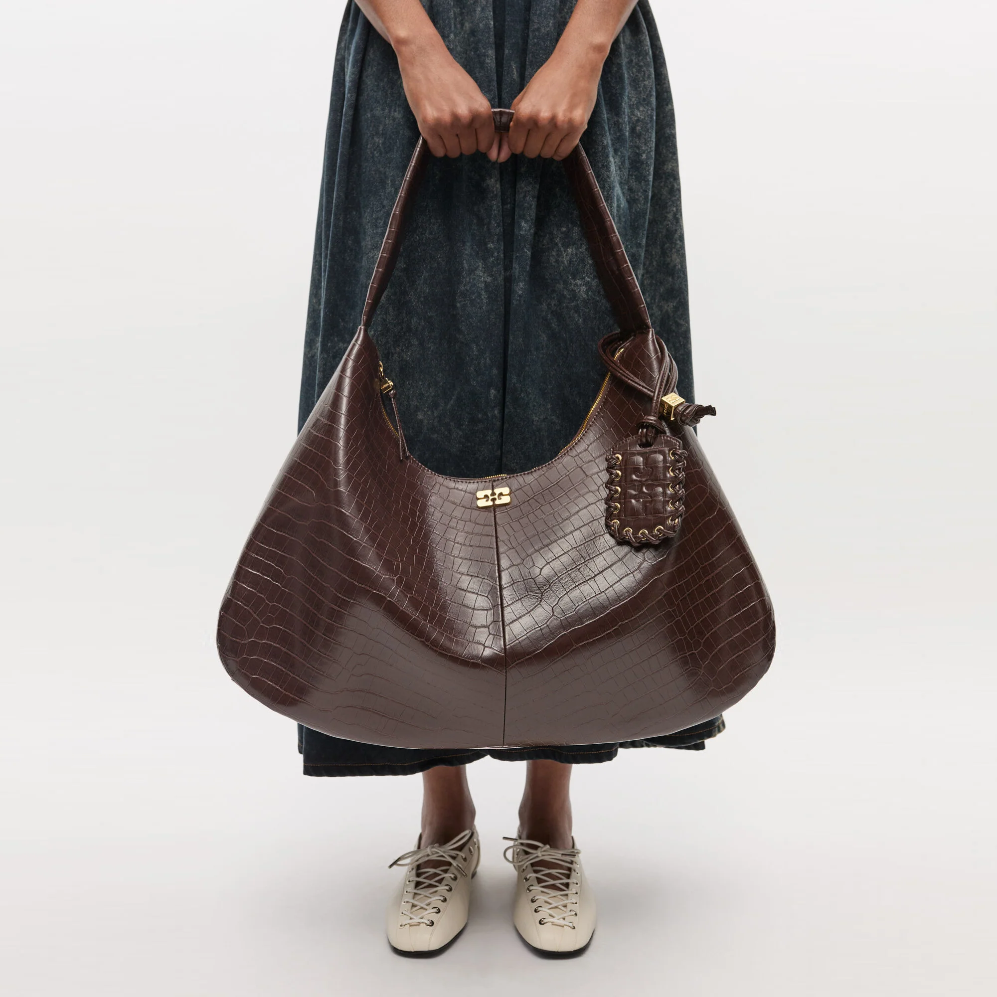 Ganni Bou Bag Hobo XXL Croco (Chocolate Fondant) - Image 3