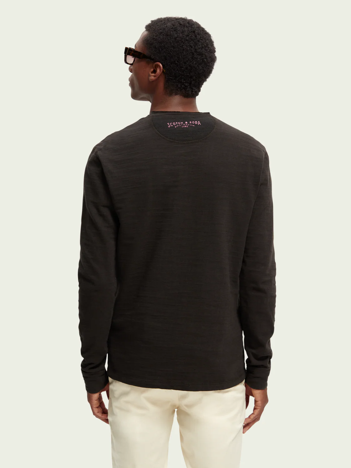 Grandad T-Shirt (Black) - Image 3