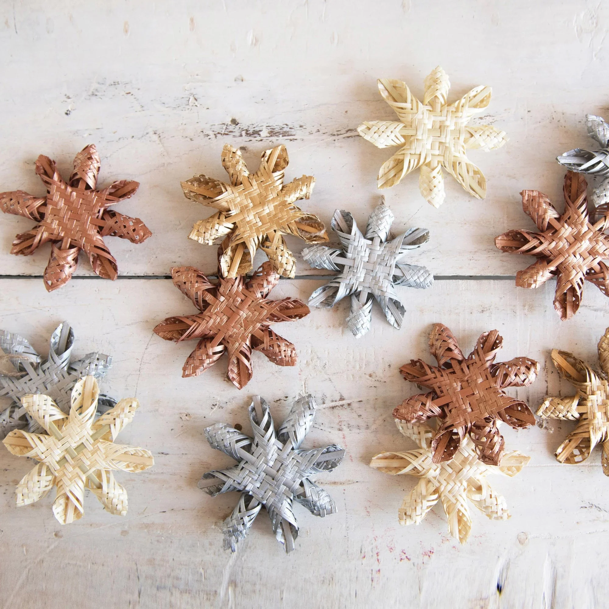 Hand-Woven Seagrass Snowflake Ornament (Natural) - Image 2