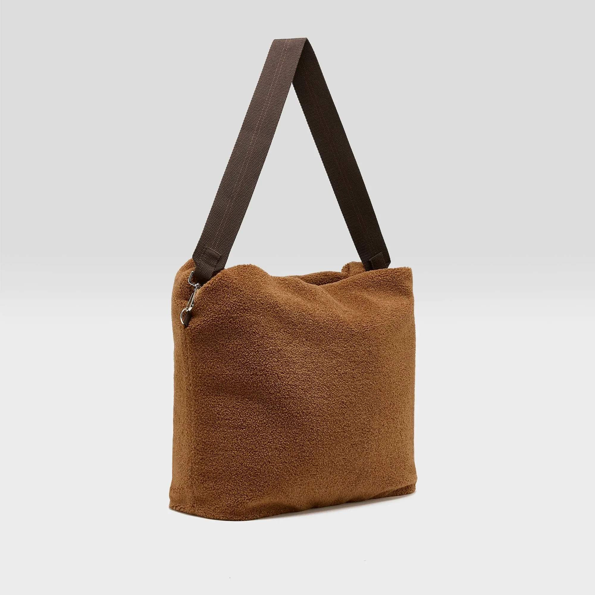 Hela Shoulder Bag - Image 7