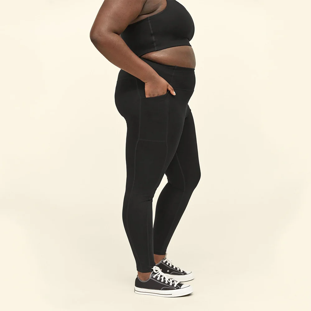 High Rise Compressive Pocket Legging 23.75" (Black) - Image 2