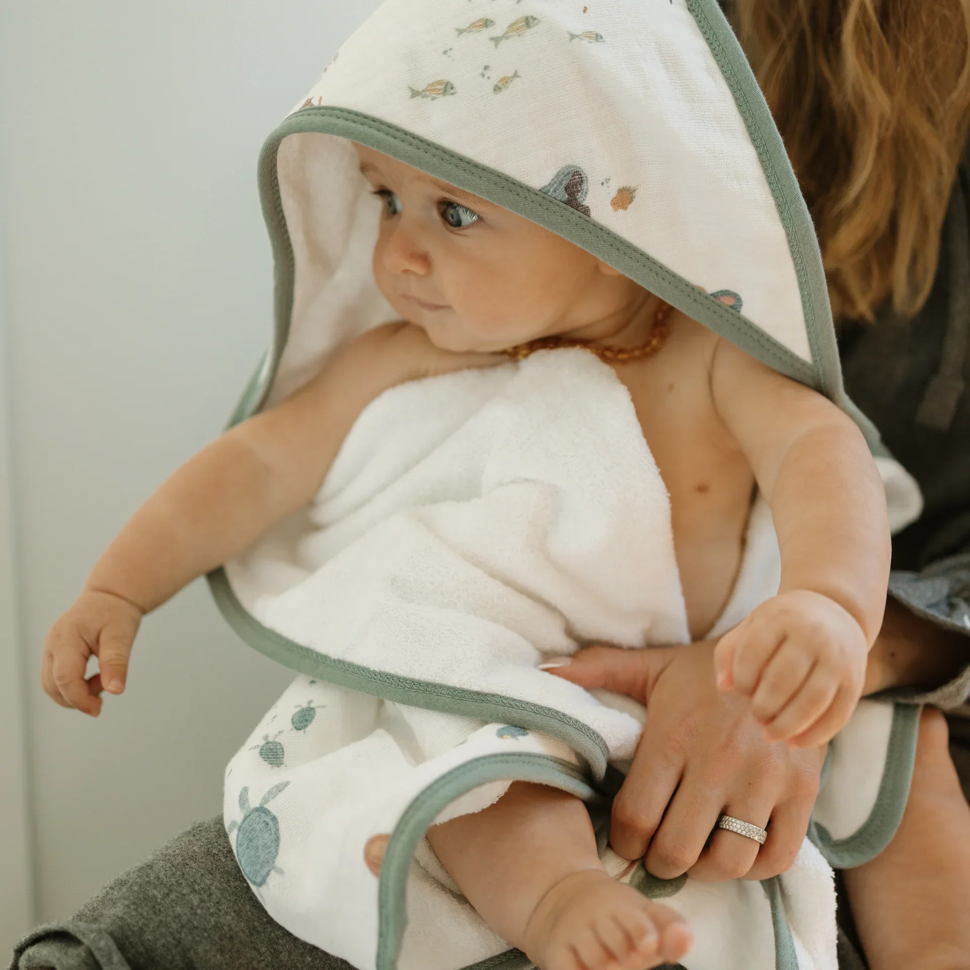 Infant Hooded Towel (Mermaids) - Image 4