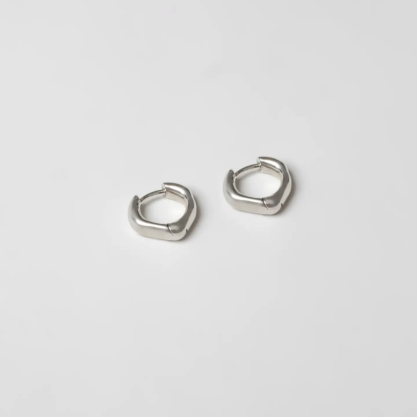 Isla Hoops - Image 2