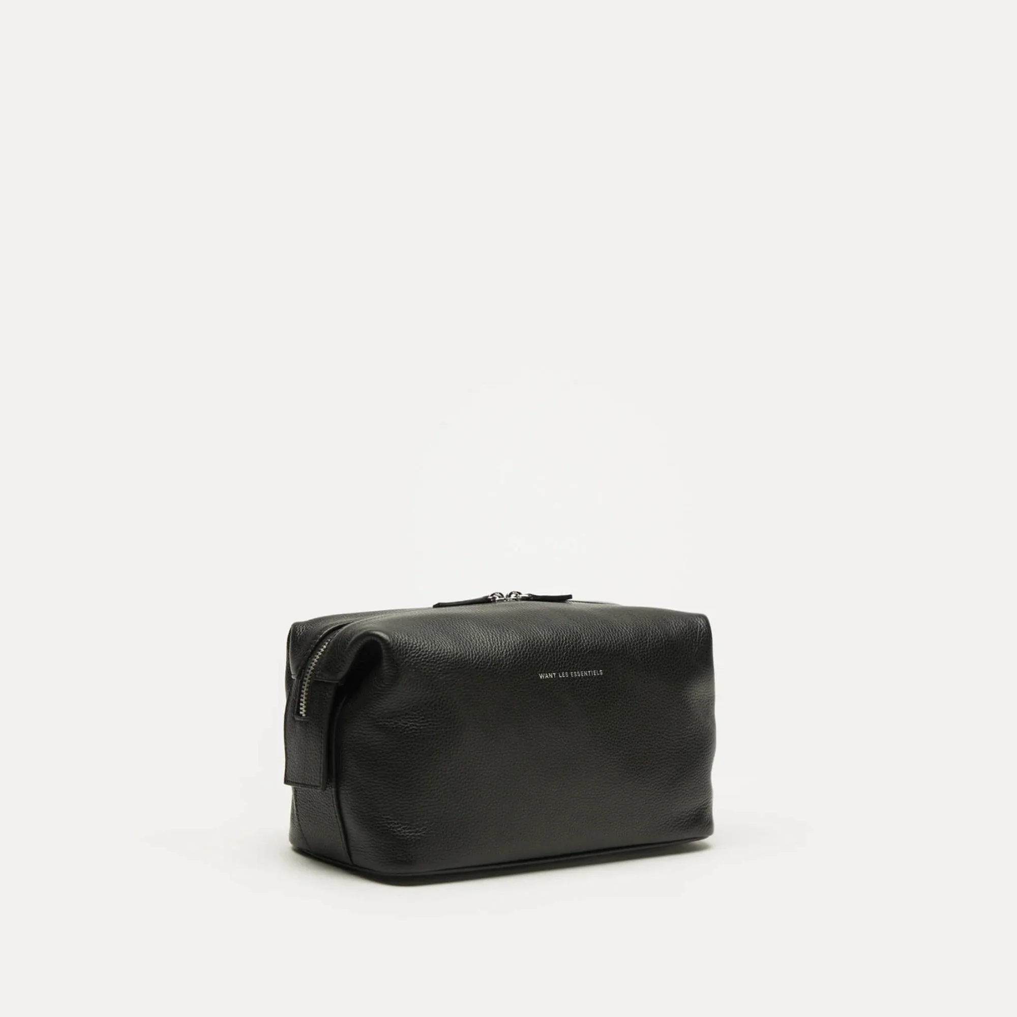 Kenyatta Pebble Grained Leather Toiletry Bag - Image 3