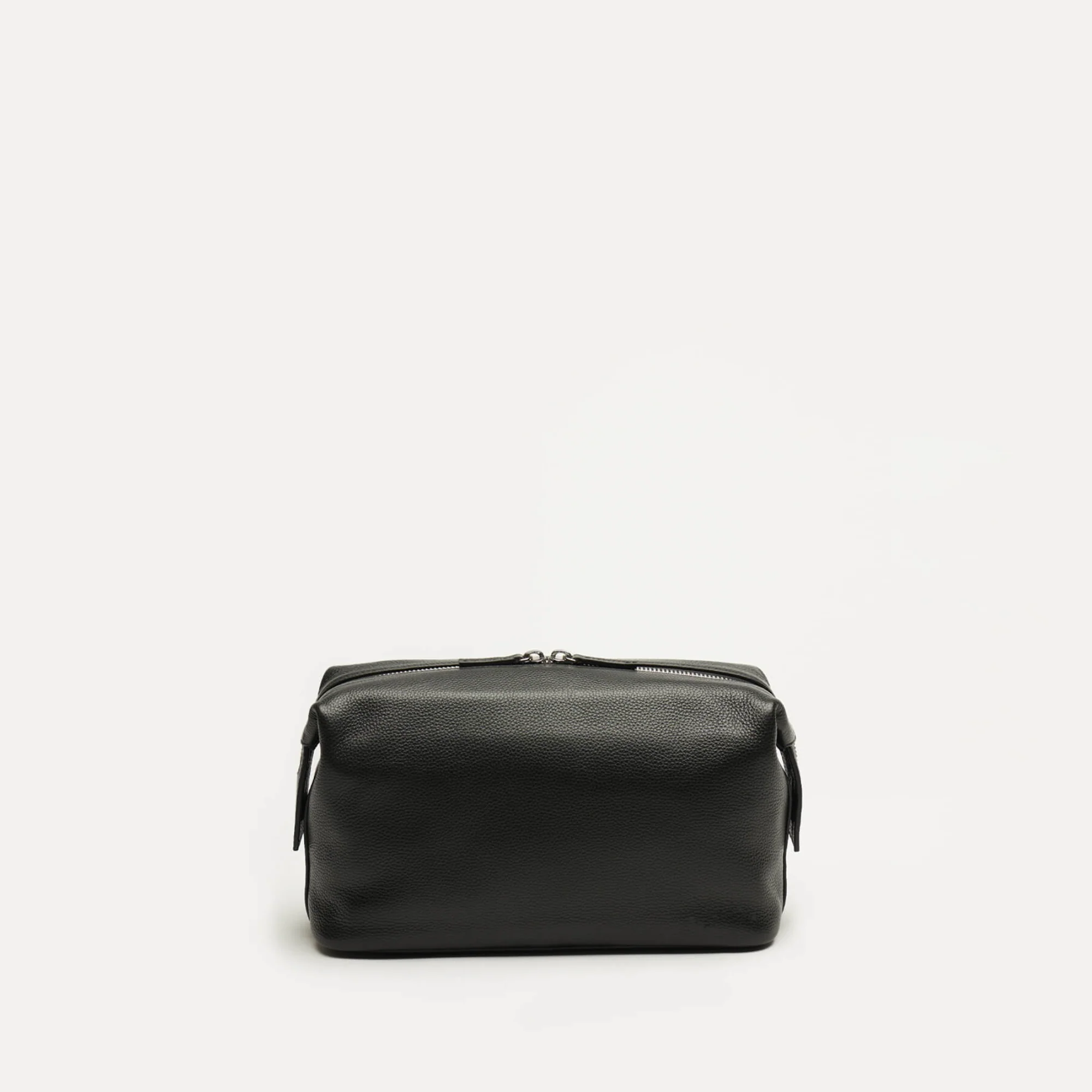 Kenyatta Pebble Grained Leather Toiletry Bag - Image 4