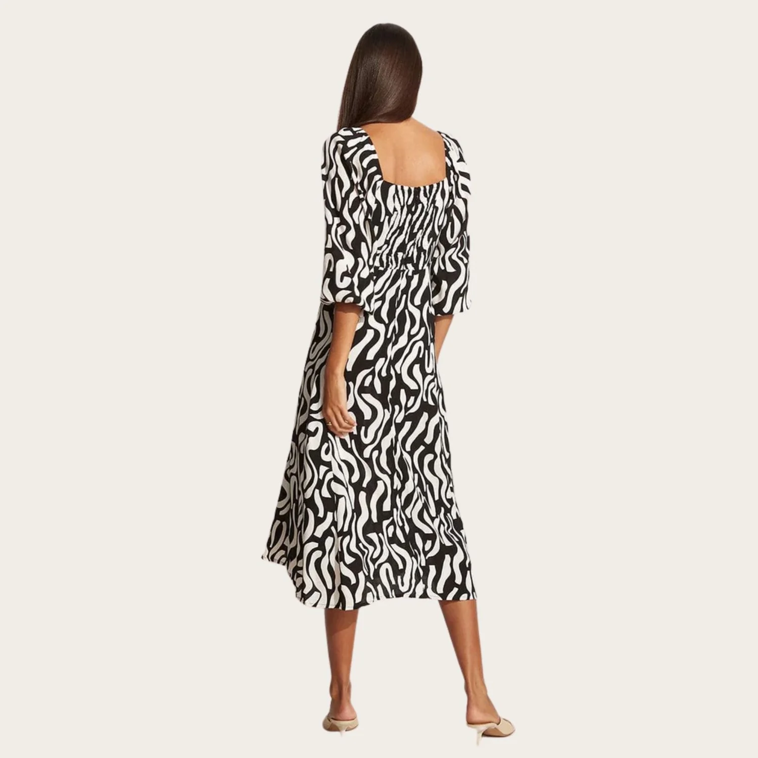 La Vita Midi Dress (La Cateua Black) - Image 3