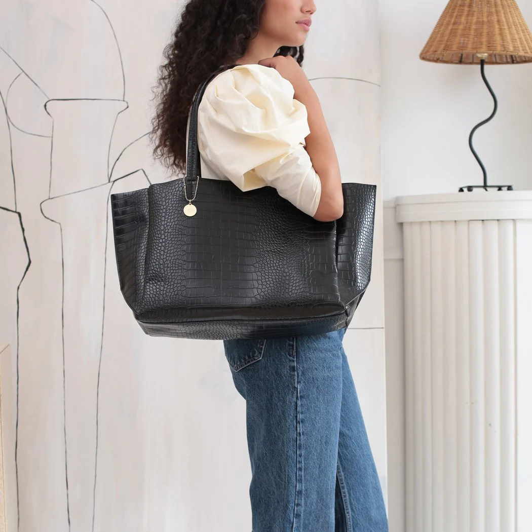 Large Tote (Black Croc Effect) - Image 4