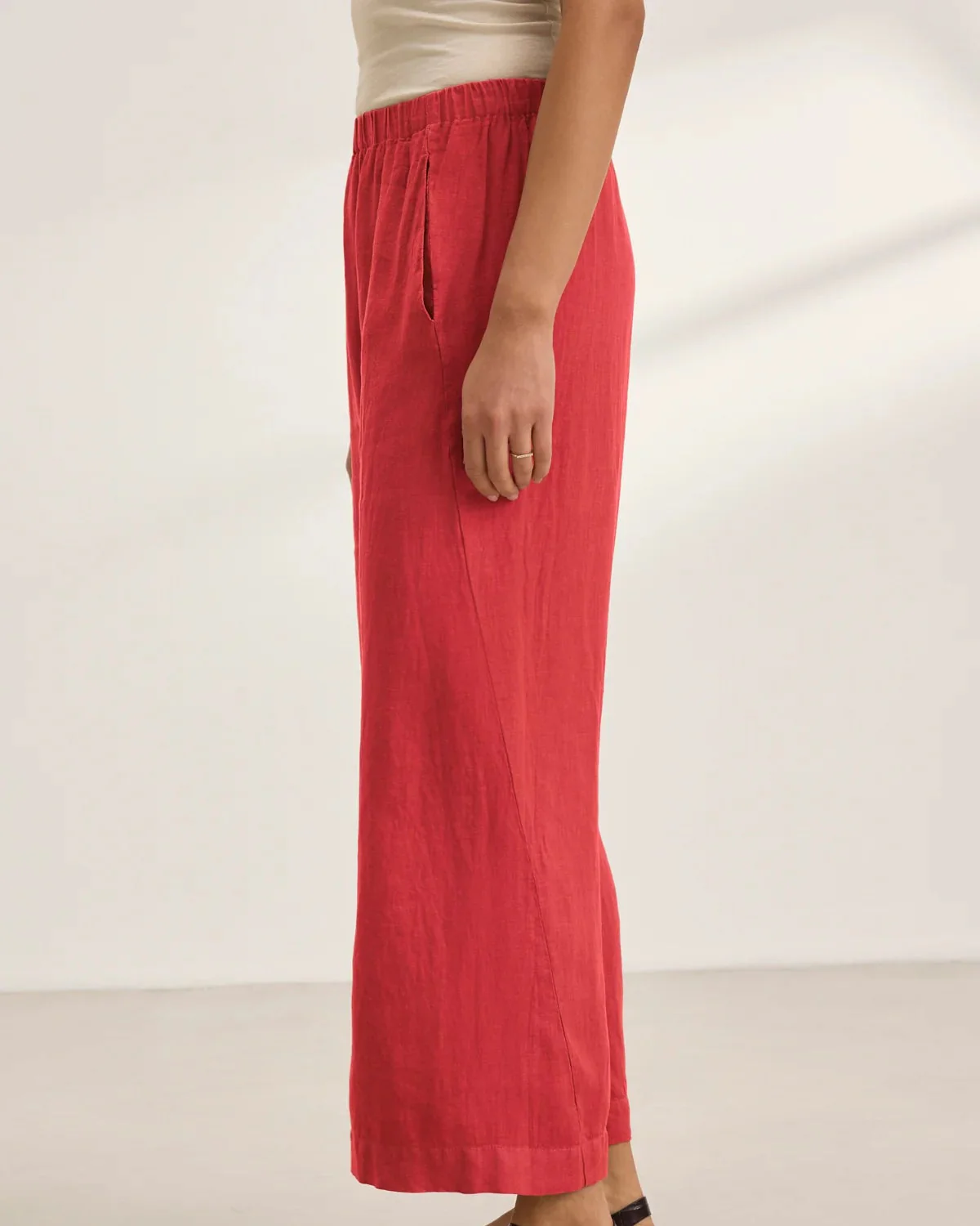 Lola Woven Linen Pant (Lipgloss) - Image 3