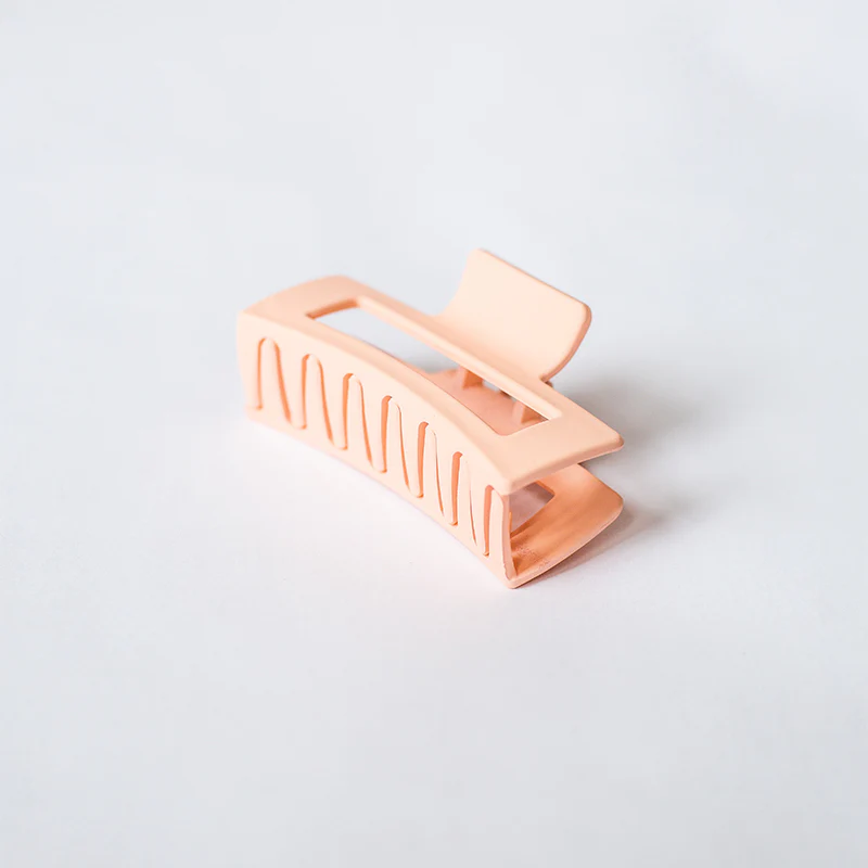 Medium Square Claw Clip (Matte Peach)
