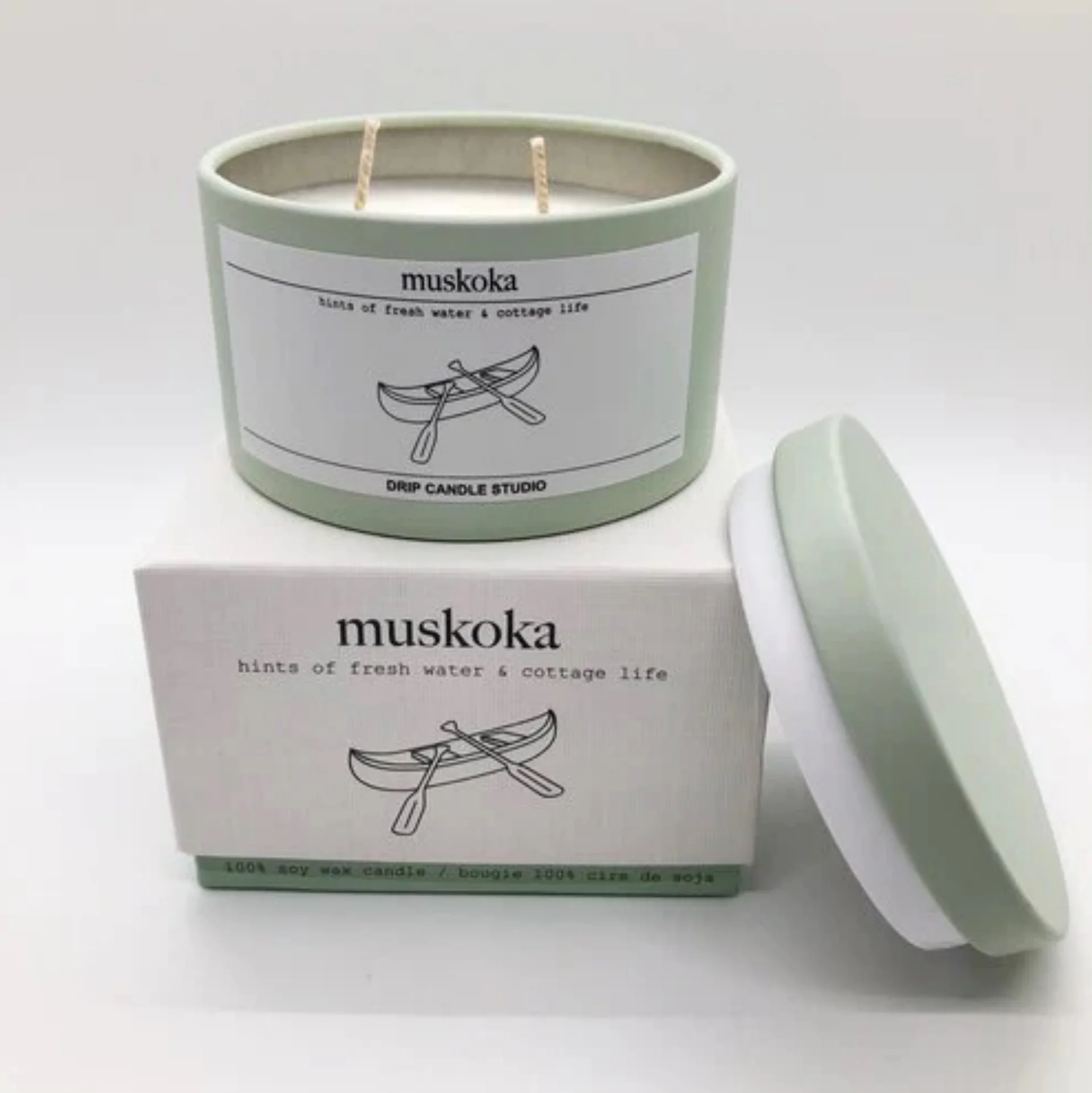 Muskoka Soy Candle 8oz (Fresh Water & Cottage Life)