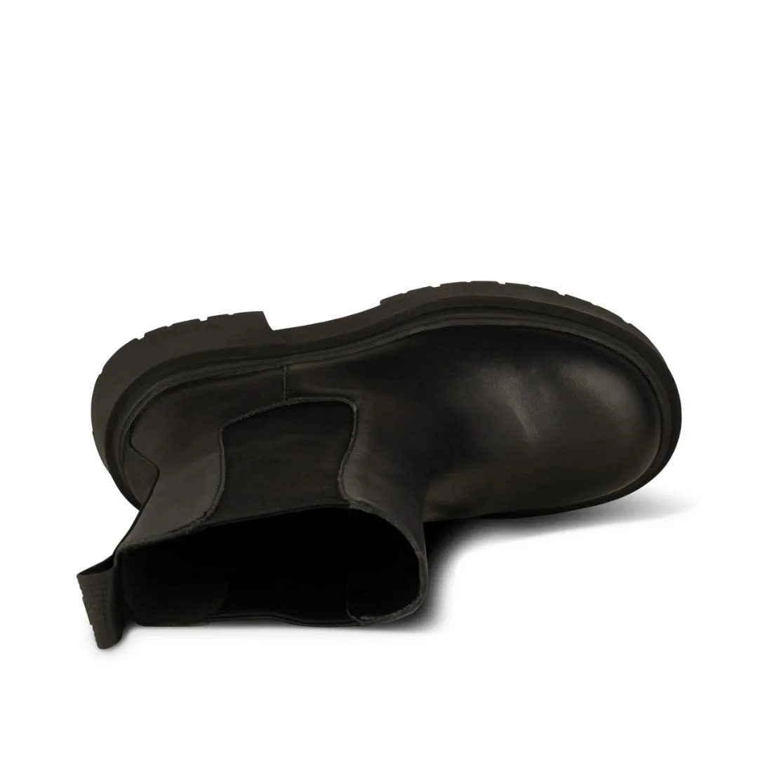Naomi Chelsea Boot (Black) - Image 3
