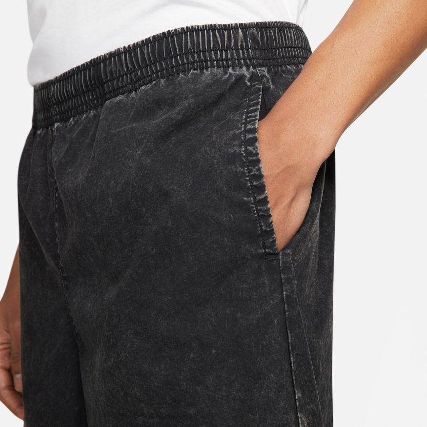NSW Sportswear Heritage Shorts (Black) - Image 2