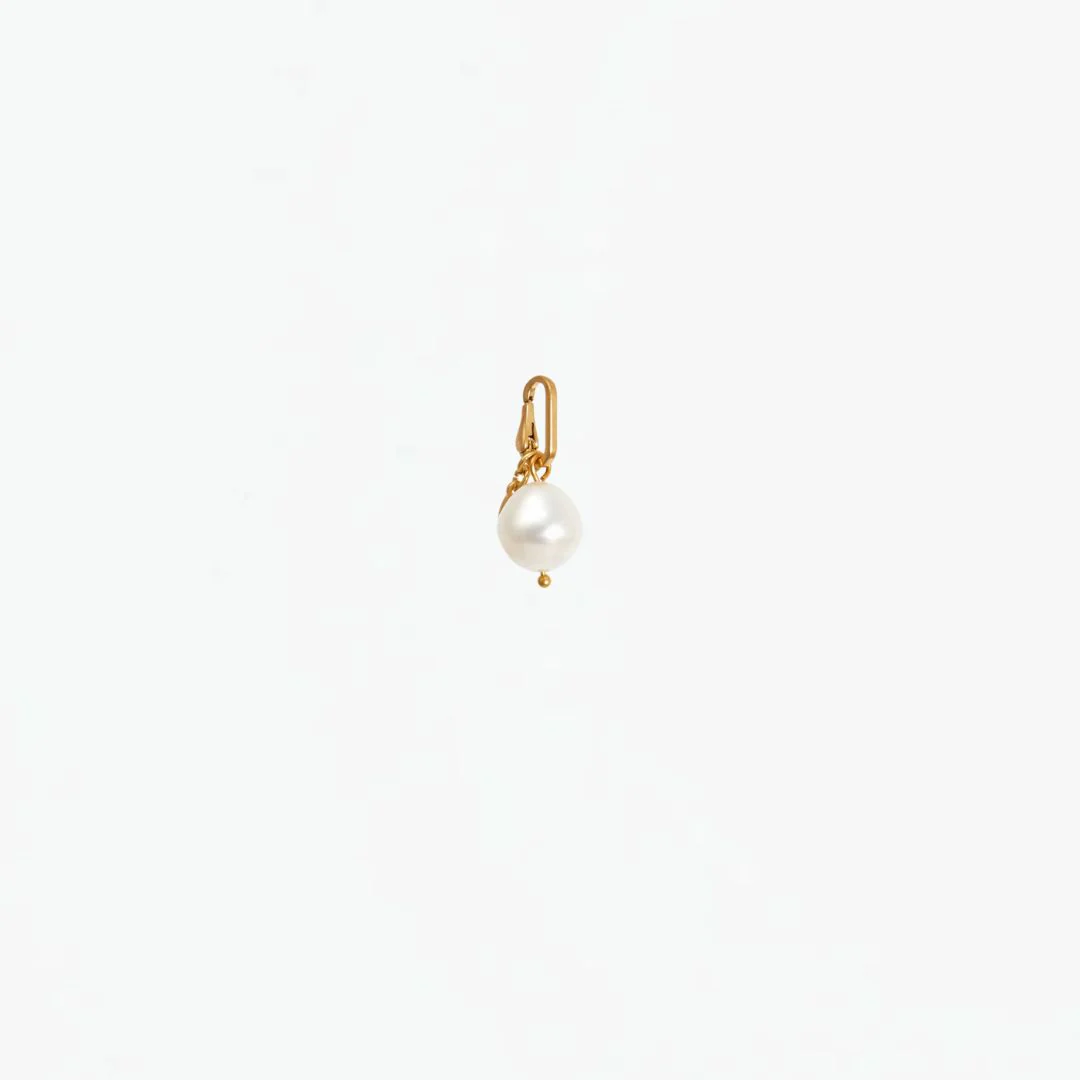 Pearl Mini Heart Charm (Vintage Gold + Cream)