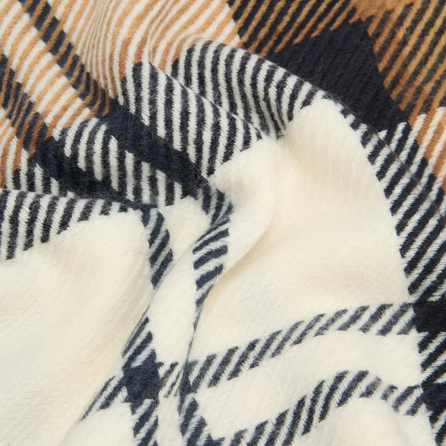 Pendle Beanie & Blair Scarf Gift Set (Hessian Navy) - Image 4