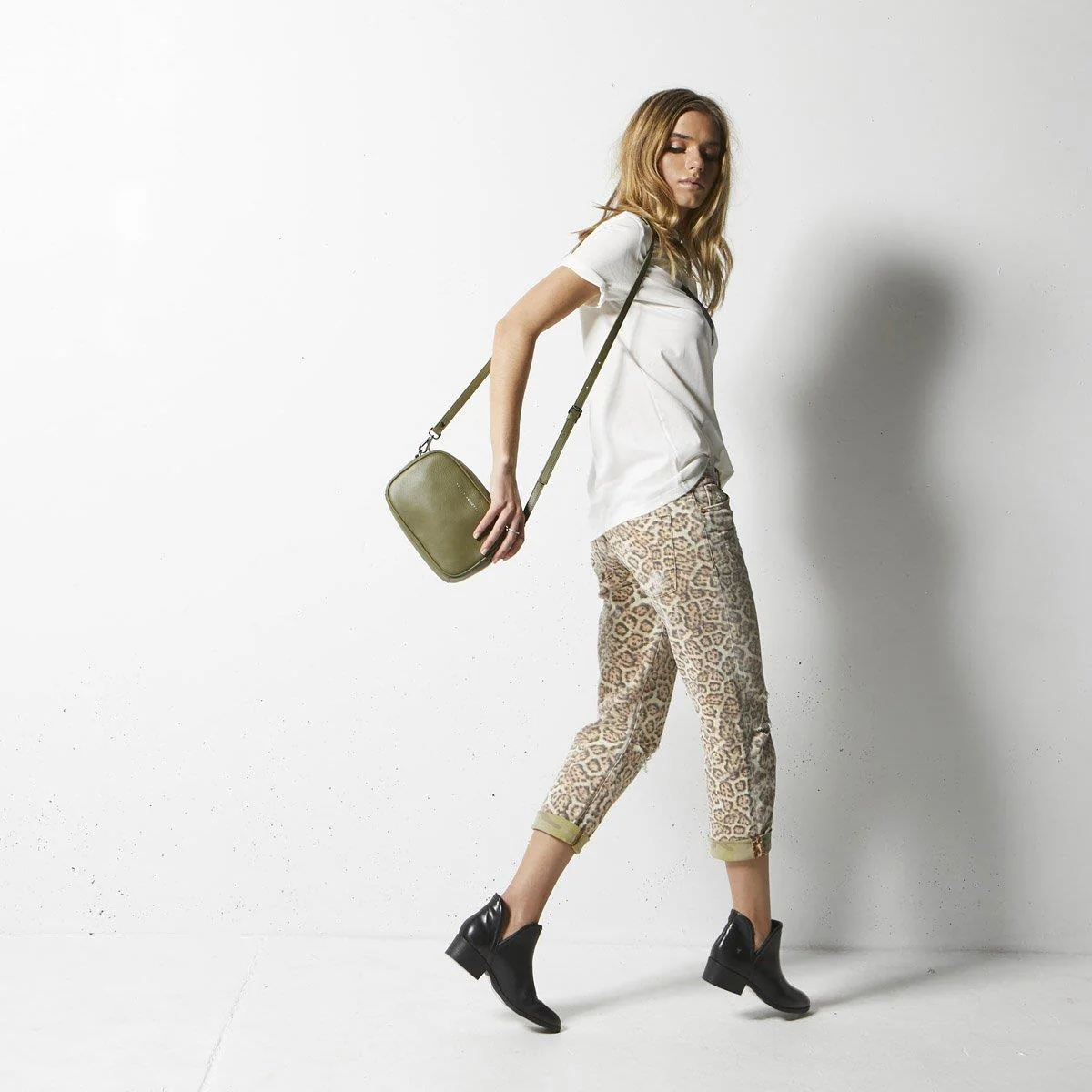 Plunder Crossbody Bag (Khaki) - Image 10