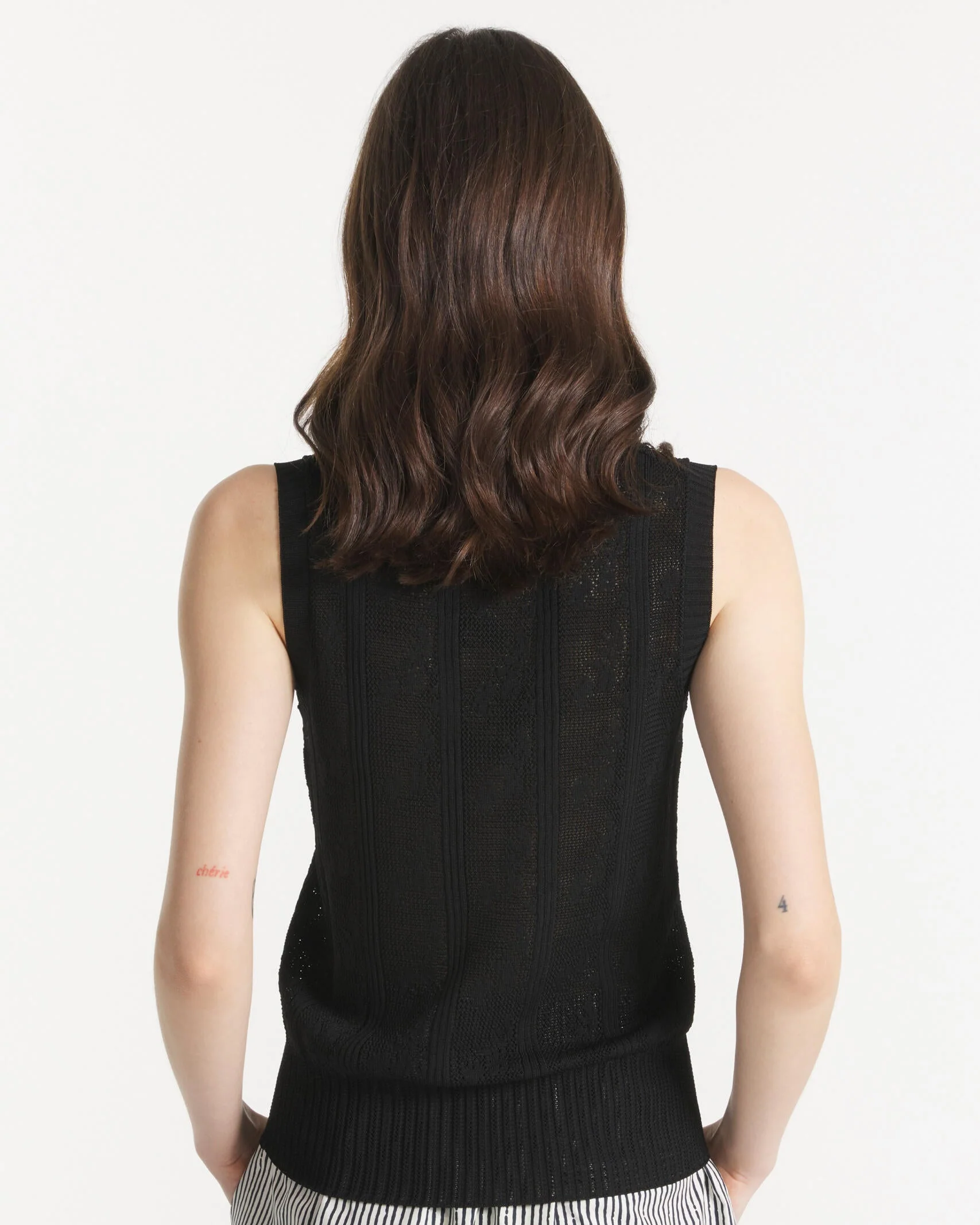 Sabila Sleeveless Sweater - Image 7