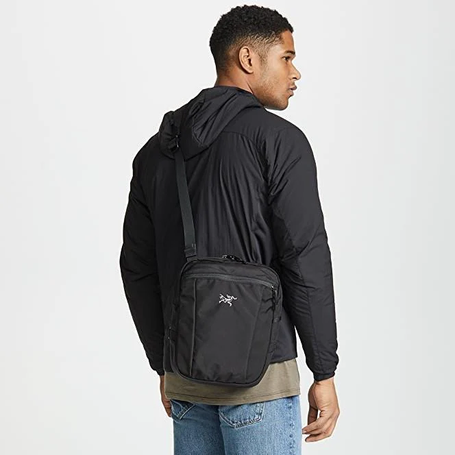 Slingblade 4 Shoulder Bag (Black) - Image 2