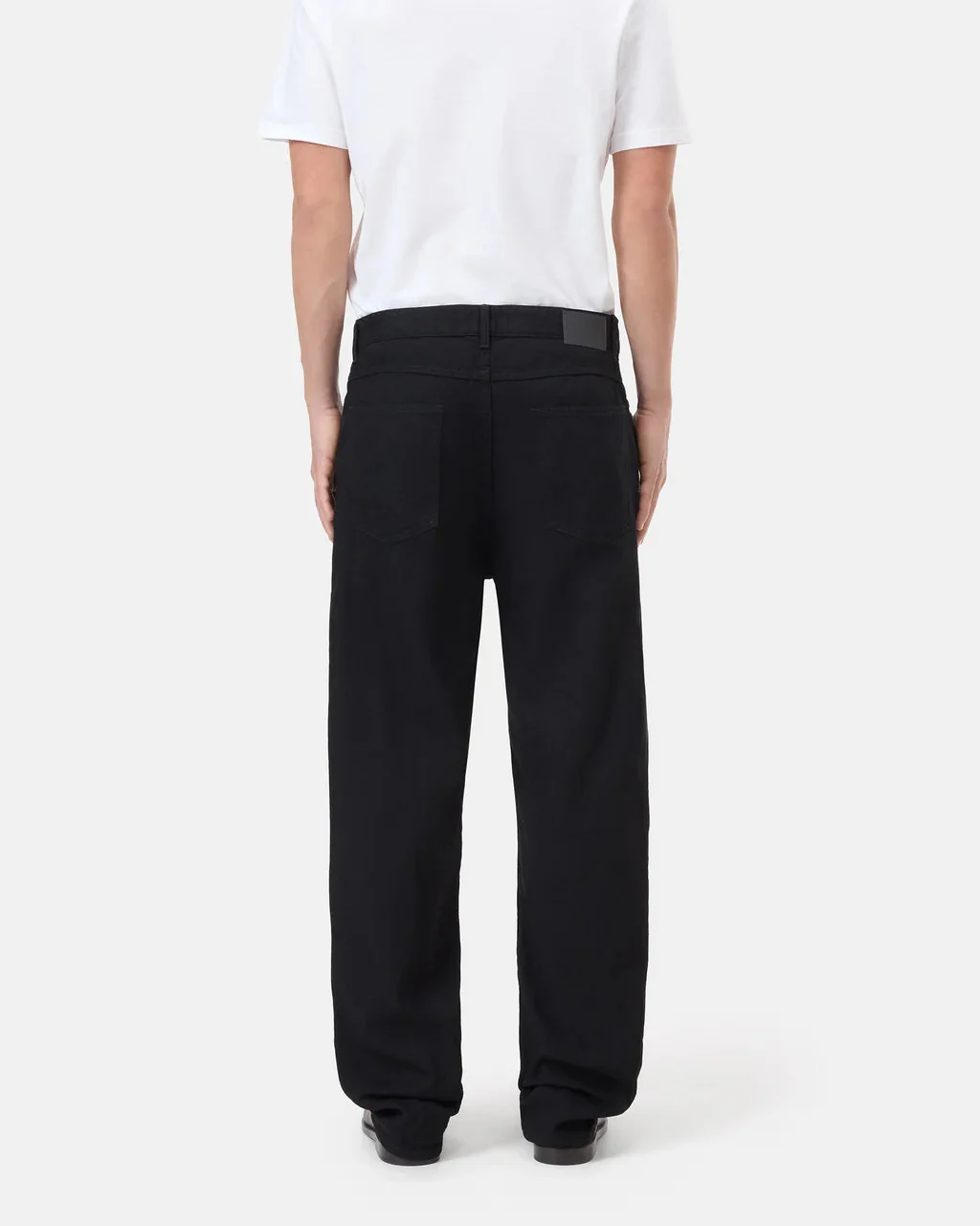 Springdale Relaxed Jeans (Black + Black) - Image 2