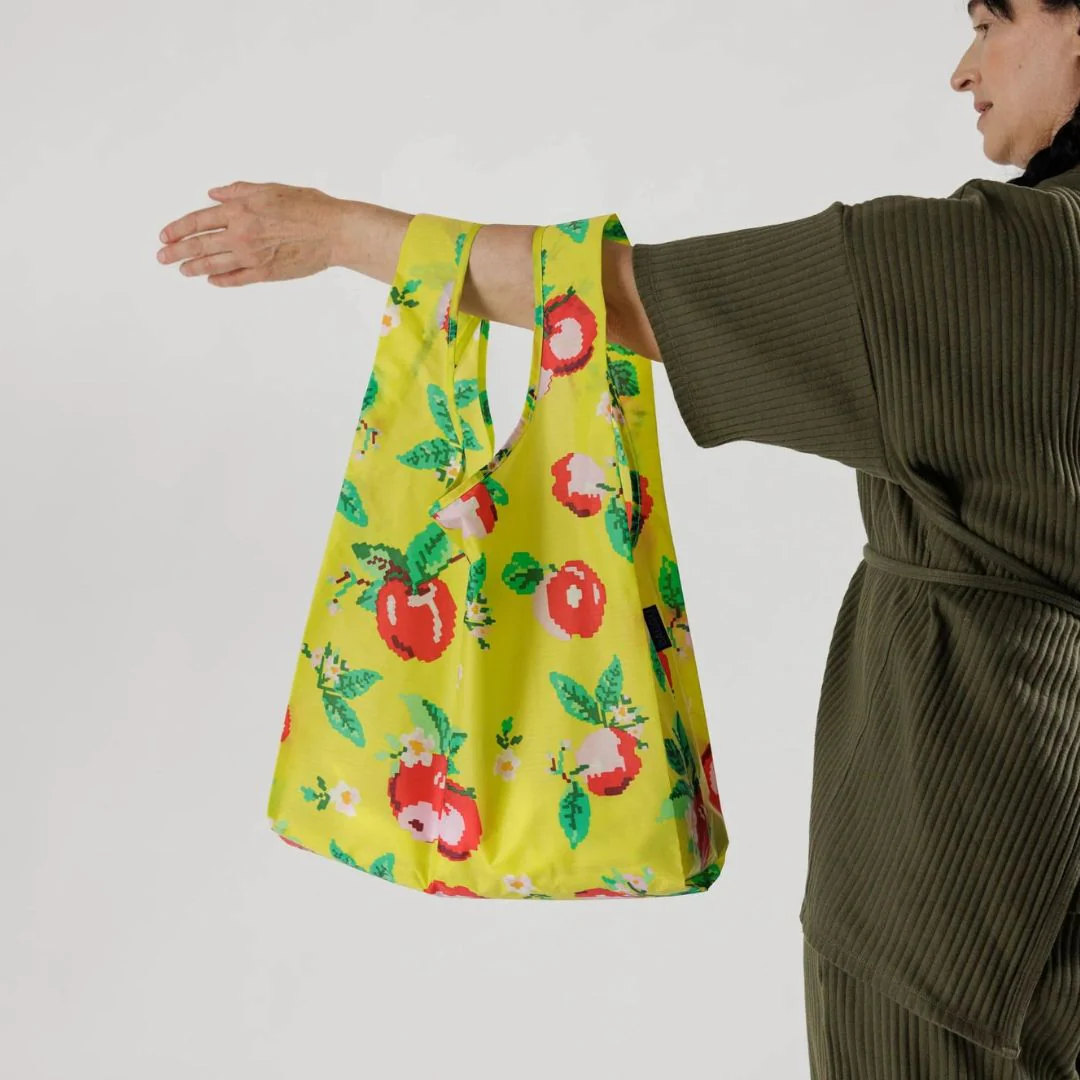 Standard Baggu (Needlepoint Apple) - Image 2