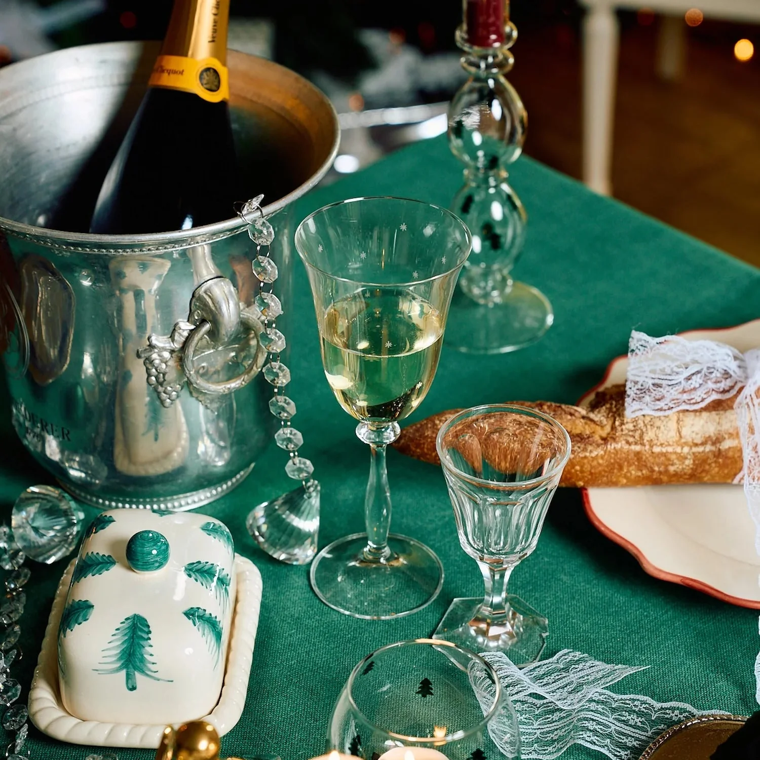 Starry Eve Wine Glass - Image 2