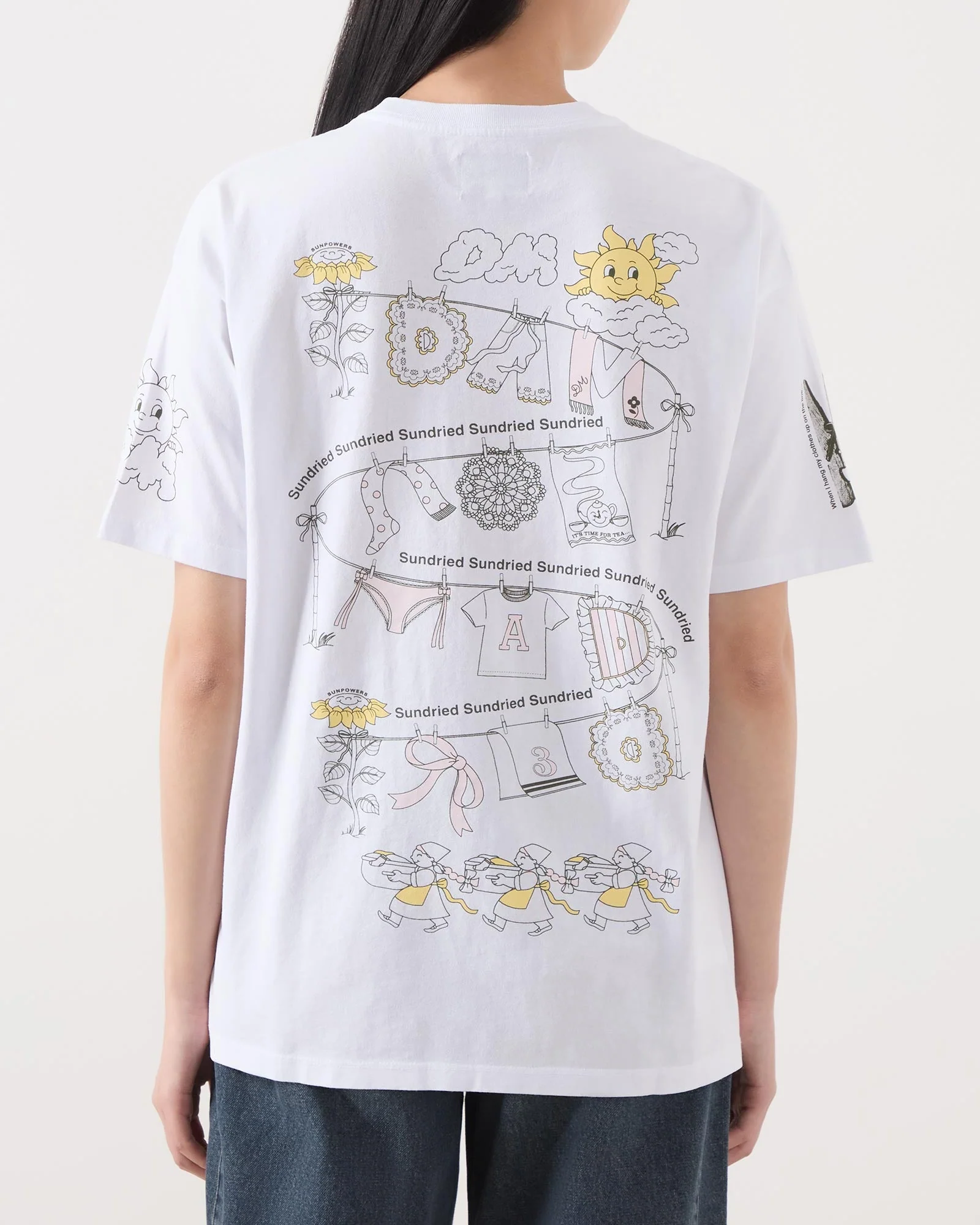 Sundried Washing Line Boyfriend Tee (White)