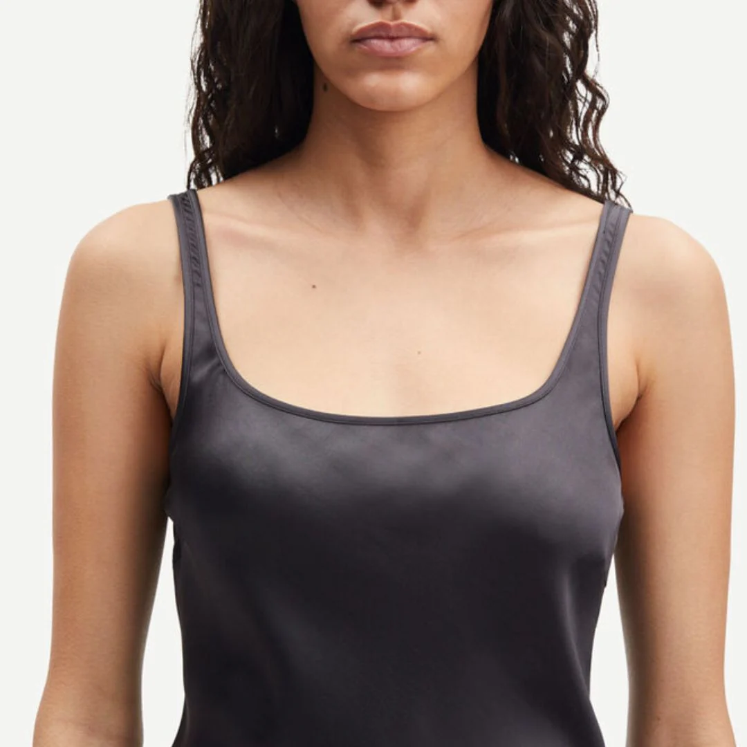 Sunna Dress (Phantom) - Image 4