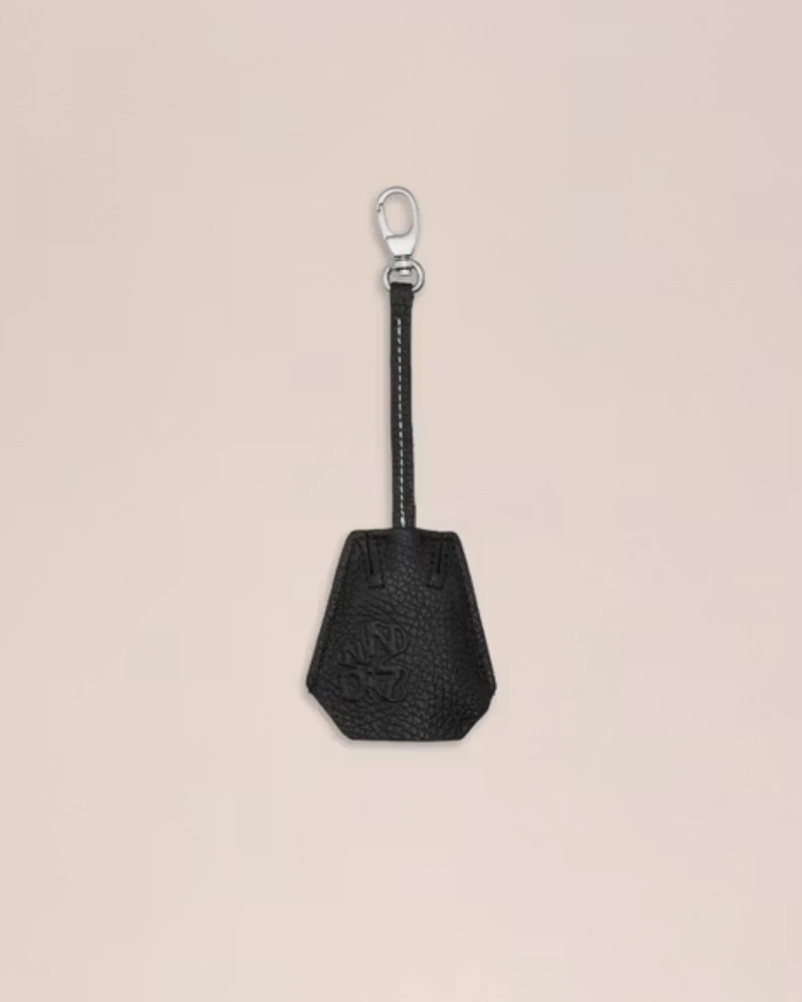 Tag Soft Grain Leather Keyfob 90023 (Black)