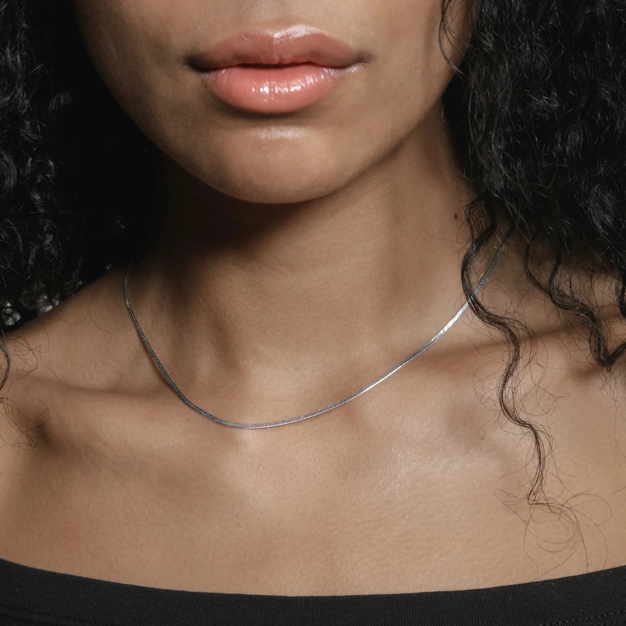 Thin Herringbone Chain Necklace (Silver) - Image 3