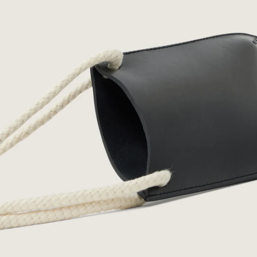 Union Clutch Bag (Black) - Image 2