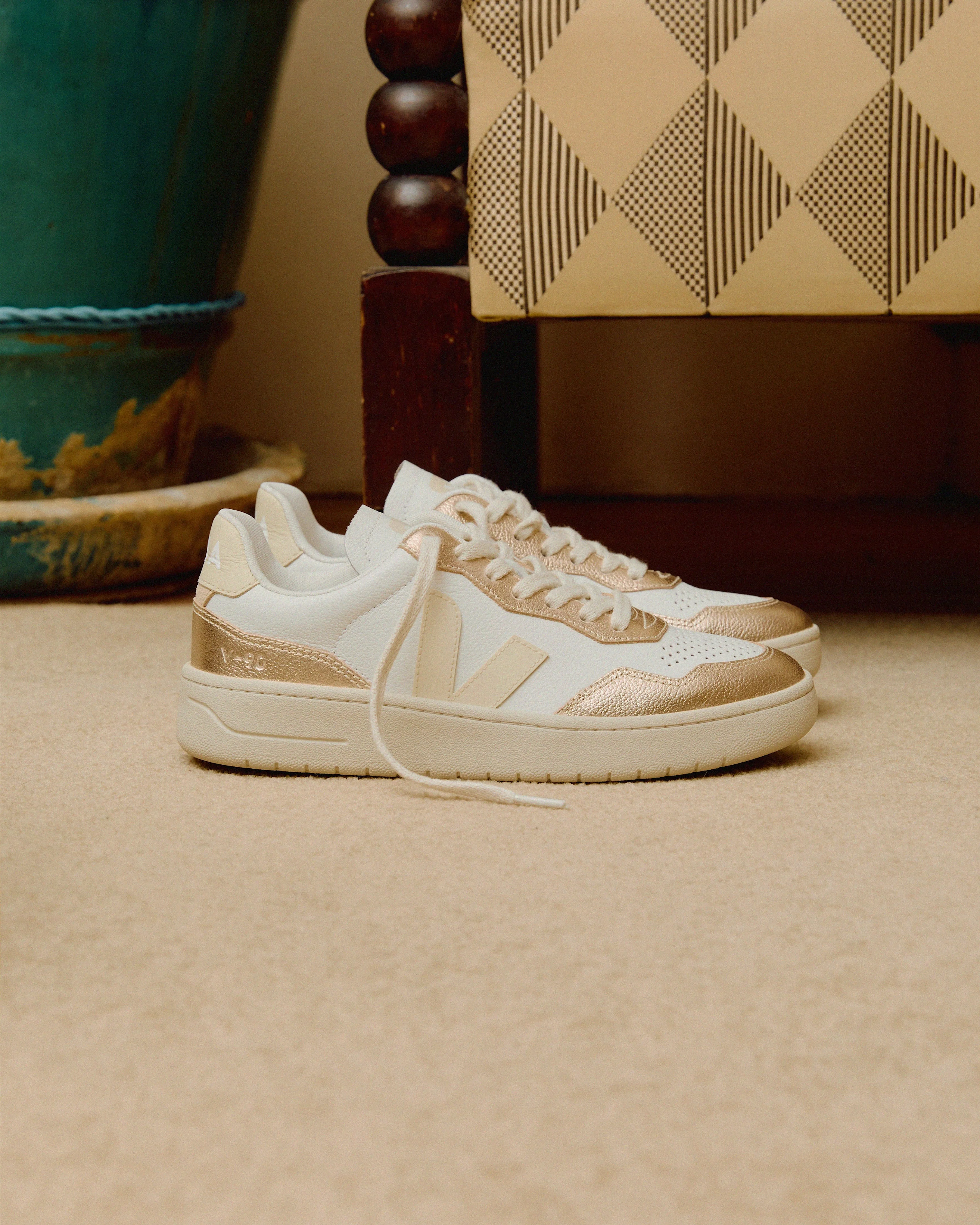 V-90 Leather Sneaker (White + Calcaire Platine) - Image 4