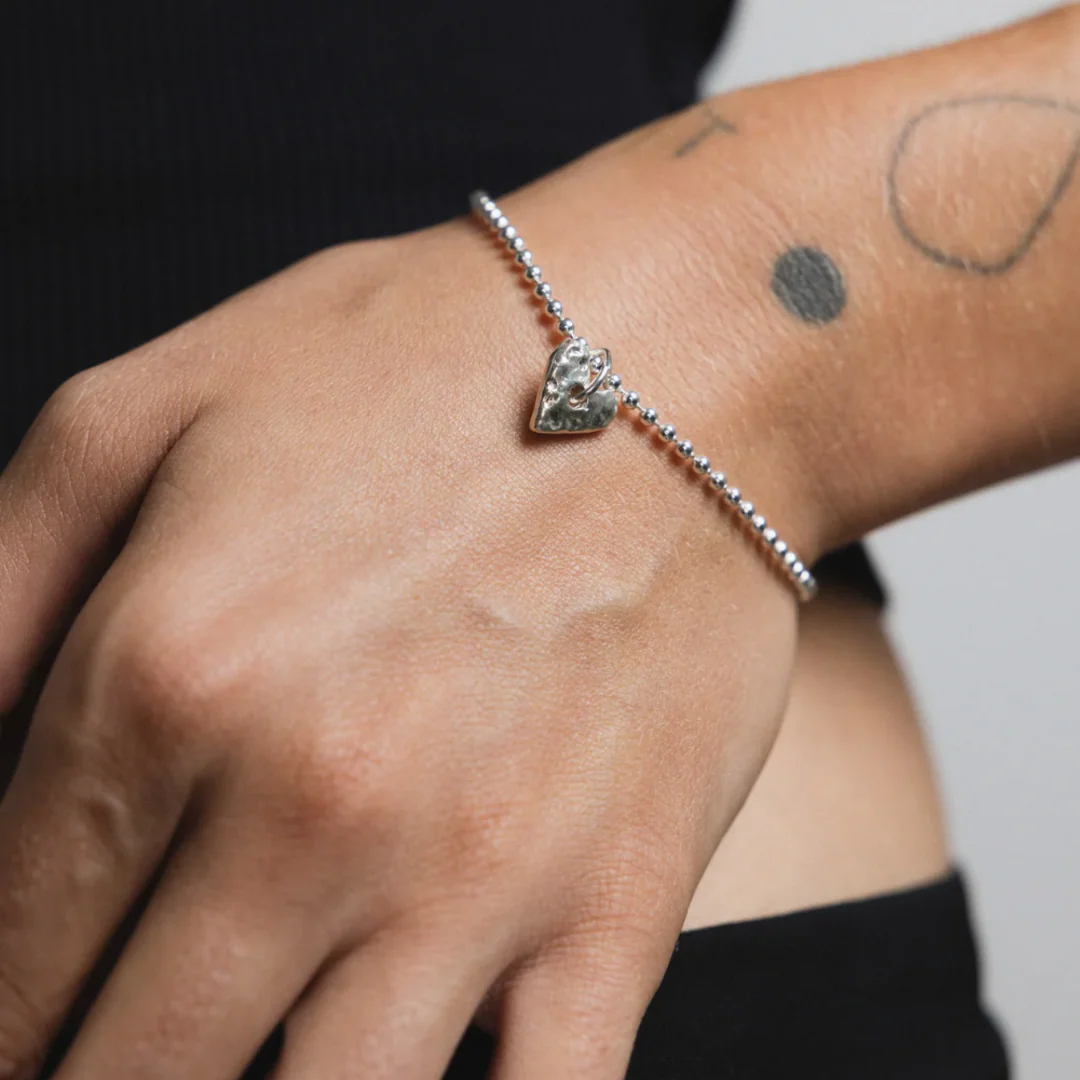 Petra Organic Heart Charm Bracelet - Image 4